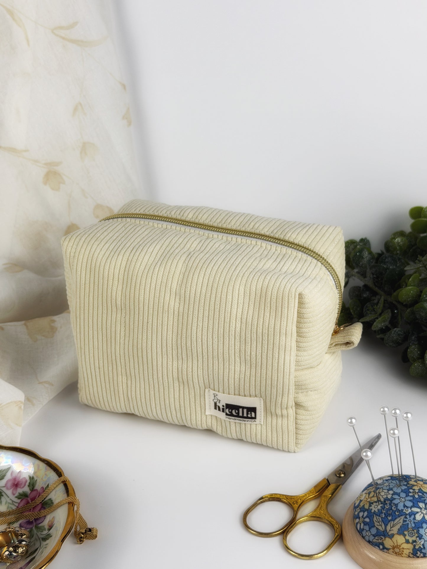 Anya-Regular size Make-up Bag